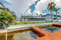 Waterfront home with direct gulf access Hotels in Hernando Beach
