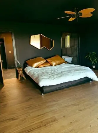 Apple Hill’s Mountain House Retreat Отели рядом с достопримечательностью «Эль-Дорадо Фэр & Эвент Сентер»