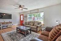 Royal Gorge Pool House- Heated Pool & Hot Tub!