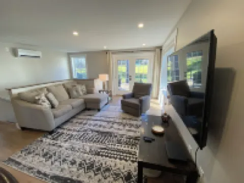 Spacious 2 Bedroom Apartment on Rural, Wooded Property.  King Bed