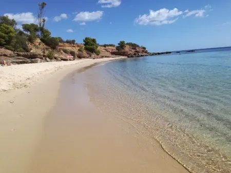 Calaverde - S. Margherita-Pula: 200mt from the beach - house with garden