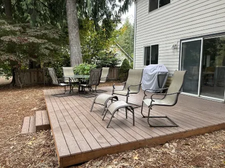 Relaxing Mt. Chalet Awaits Your Adventures W/4 Bdrms, BBQ, Deck, Views & More!