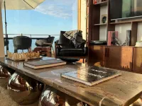 The Lake House - private house on Lake Erie - 10 min from downtown Hotels in Lakewood