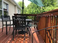 Spacious 3 Bedroom in Downtown Danville: Welcome to 4th Street Retreat Hotels in Danville