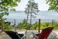 Windows on the Ocean : Penobscot Bay Contemporary