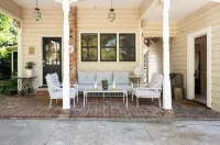 Elegant Victorian Walking Distance to Downtown Grass Valley