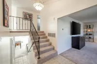 Amazing Modern Pool House near Disneyland