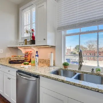 Stovall #3 | Historic & walkable to downtown Augusta hotspots