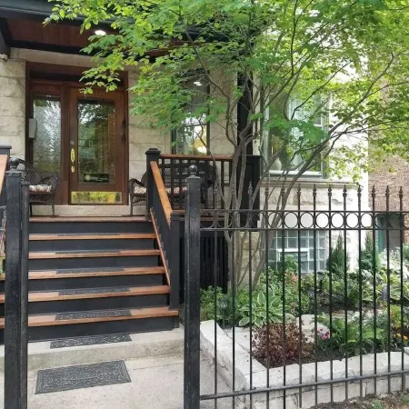 5 Bedroom Wrigleyville experience right by stadium