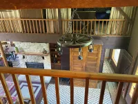 Newly Renovated Barn in Bellevue - Close to Sandusky and Lake Erie activities!