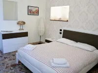 La Casetta di Nonna Pina - Apartment with kitchen in the center Hotel in zona Rovigliano