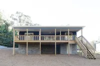Modern Kentucky Lakefront Home + Dock