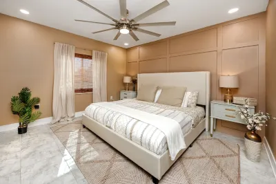 Florida nest - summer house with heated swimming pool. Pet friendly. Các khách sạn gần Dr. Martin Luther King, Jr. Park