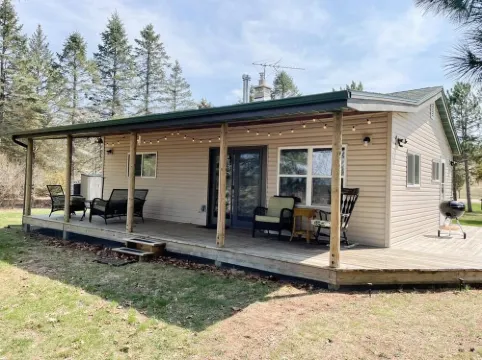 RiverFront Cottage>Private Pier>Firepit & Wildlife