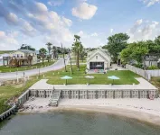 We Dig It at Magnolia Beach Texas - 4-Star