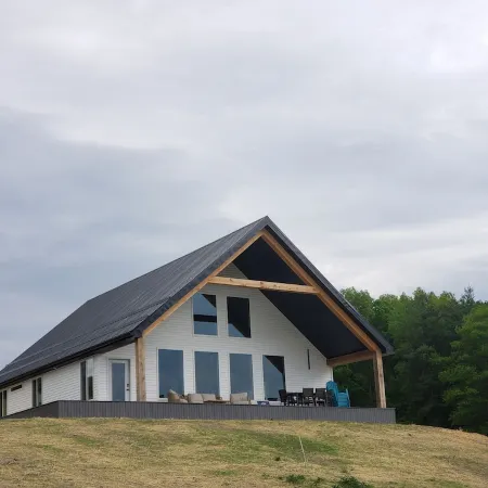 The Cabin At Keuka Lake-Great Views overlooking the Lake!