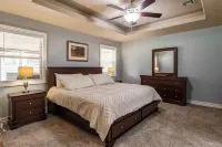 Lakeview Home in serene setting, 3 mi to Grove! Perfect for families & fishermen