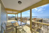 Amazing Views! Oceanfront next to Pier. 5 bed 5 bath. Sleeps 11. Family Friendly - de playa