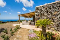 New structure with 3 dammusi, infinity pool and breathtaking sea view