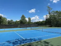 Luxury Hot Tub, Golf Cart & Fire Pit for Family Memories! Hiking, Skiing & Golf