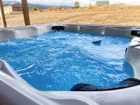 Yellowstone Peaks Lodge+HotTub+5Bdms+WiFi+NearYNP