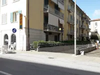 Apartment near the sea with garage