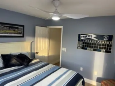 Perfect Lakefront Home Close to Sarasota's White Sand Beaches, UTC, & Golf Hotels near Lighthouse at Heritage Harbour