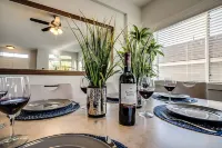 Vacation Ready 4 Bed/3 Bath with a Heated Pool & Spa
