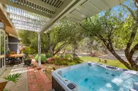 Riverfront Paradise at Redrock Villa