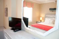 Brass Rail 3 Bed, 2.5 Bath Ocean View Top Floor Closest To Beach