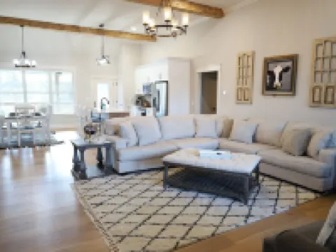 Country Gem Hotels in Catoosa County