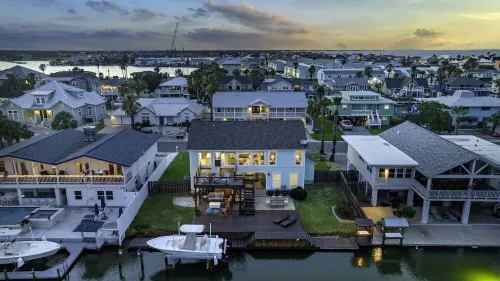 Beautiful Canal Views on Key Allegro! ~20 Flamingo~4 Bed/4 Bath - 4-Star