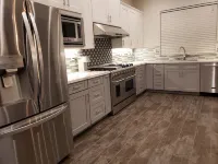 Tesla EV Charger heated Pool Hot Tub Spa Near Airport, UC Davis, Old Sac, DT