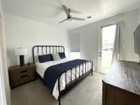 Poolside St. George Getaway, 4 BD/3.5 BA Lofts Townhome