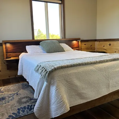 Secluded Cabin with Breathtaking Views on 3 Acres