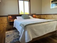 Secluded Cabin with Breathtaking Views on 3 Acres - Alphydda