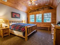 New Large Adirondack Lodge with Pond Waterfront and A/C Hotels in Webb