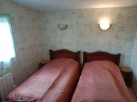 Les Cigales II Hotels in Lamothe-Fenelon