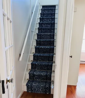 3 bedroom & 1 bath home, close to everything in Eugene