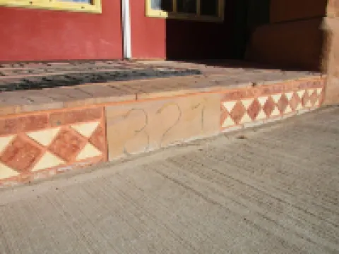 Come Stay for a Night or a Few - No Cleaning Fee 温泉村酒店