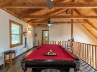 Cozy Cabin Close to Grandfather Mt., Banner Elk and Boone Hotel di Seven Devils