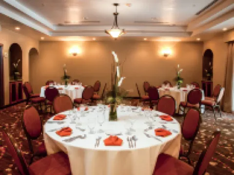 西班牙港萬怡酒店 西班牙港酒店