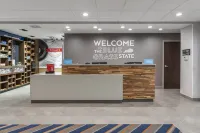 肯塔基州尼古拉斯維爾布蘭農路口歡朋飯店 - 2 星級