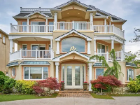 Large Luxury Beach Home-8 Bedrooms, 8 Full Baths, Pool, Elevator & Rooftop Deck! Hotels in Brigantine