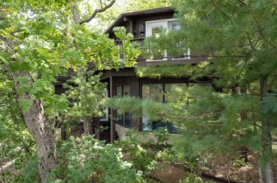 Treetop Village #14.  Pet-Friendly; Pool & Slips Steps Away; Sleeps 10