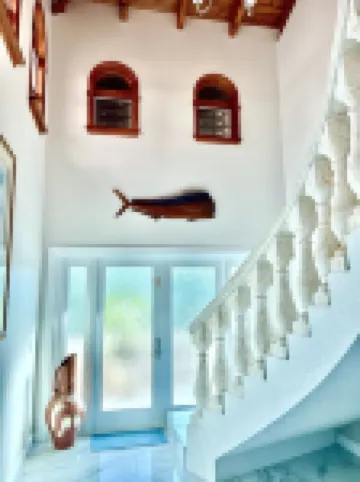 “RENOVATED Gorgeous House with ocean views from balconies, with Hot Tub & Pool”