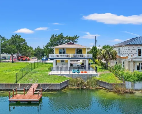 Family-friendly home in Hernando Beach, Florida Hotels in Hernando Beach