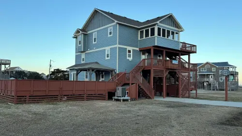 OCEAN view Premium Budget friendly Vacation rental. Minute walk to beach