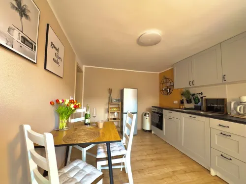 Apartment in the Beachhouse on Lake Goitzsche/2 min. to the beach, barbecue area in the garden Hotels in Bitterfeld-Wolfen