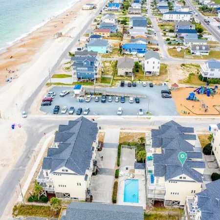 Ocean View, steps from sand, enjoy it all in your spacious 3-bedroom retreat
